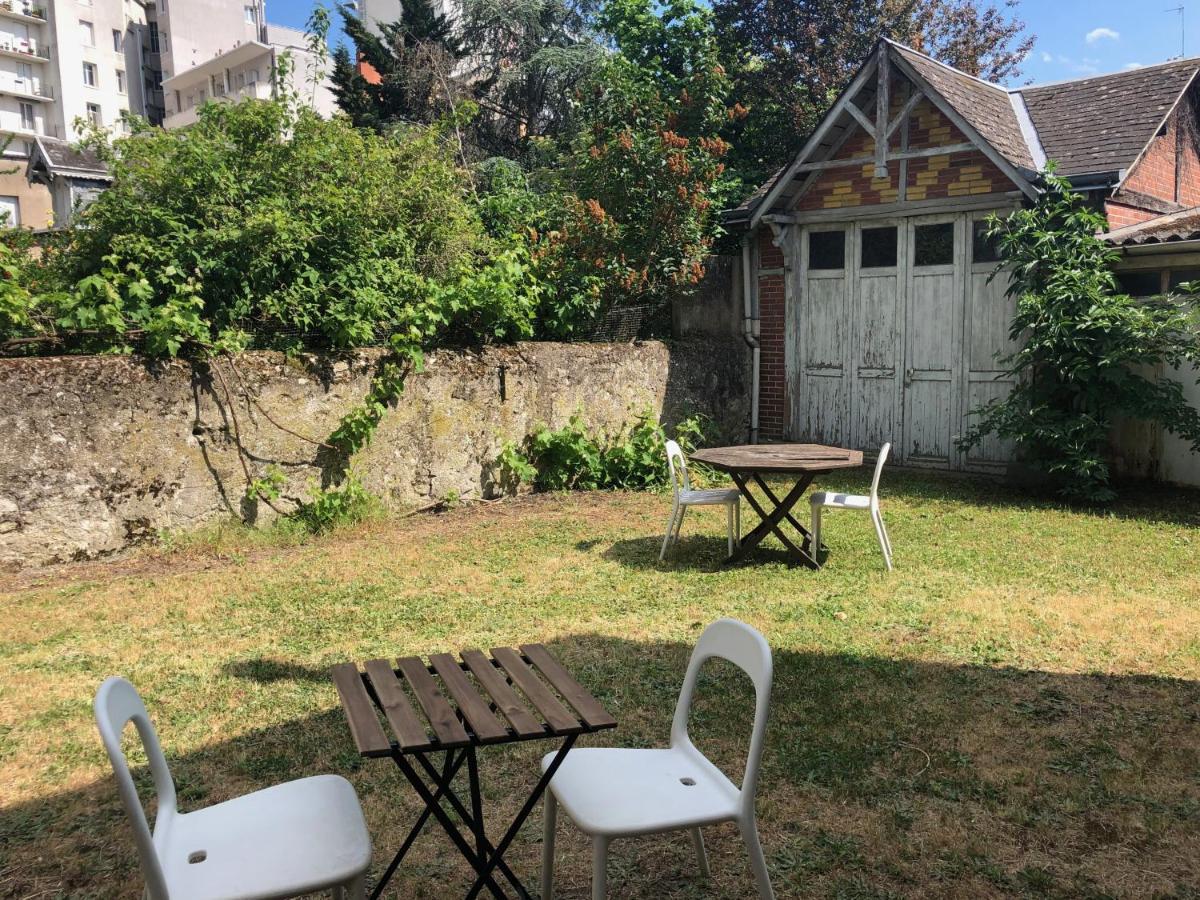 Studio Paisible Avec Jardin - Tours Centre Exterior photo