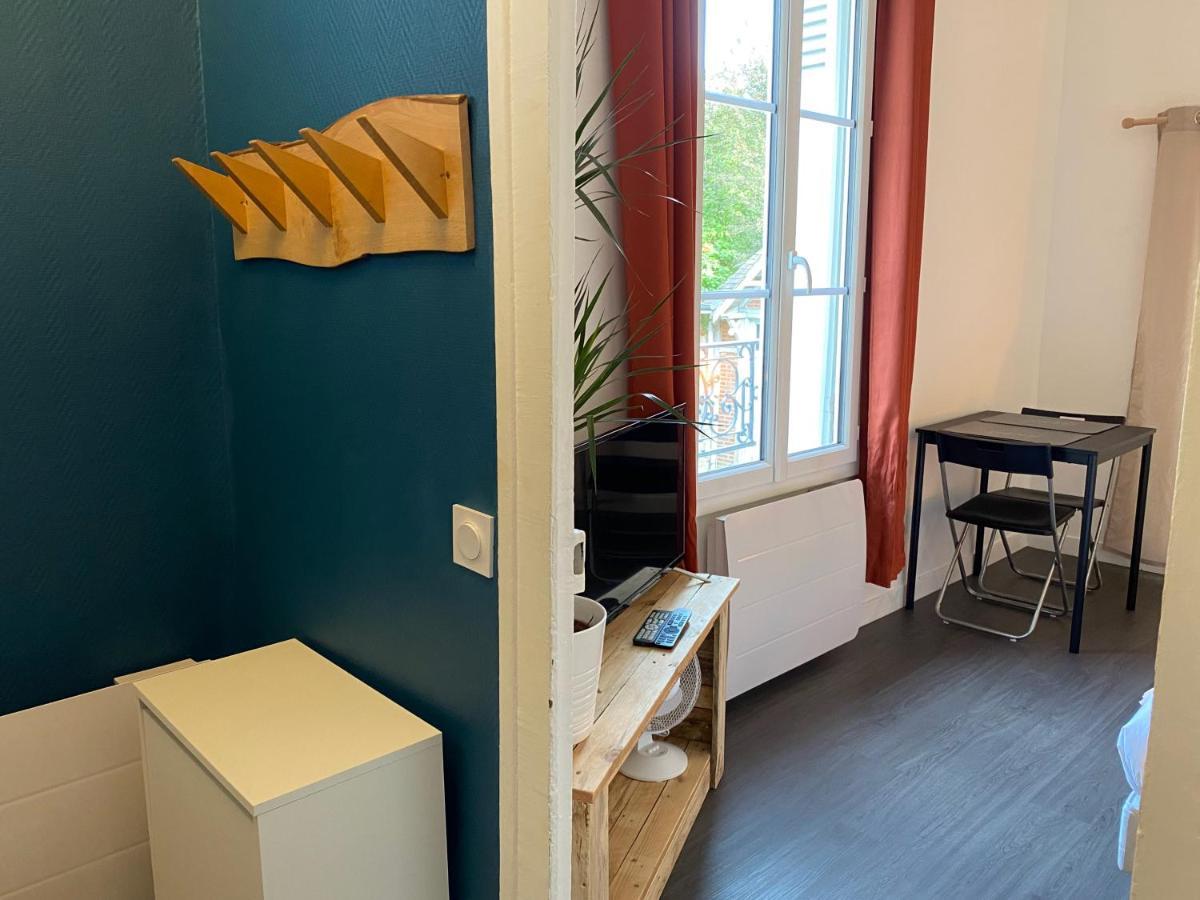 Studio Paisible Avec Jardin - Tours Centre Exterior photo
